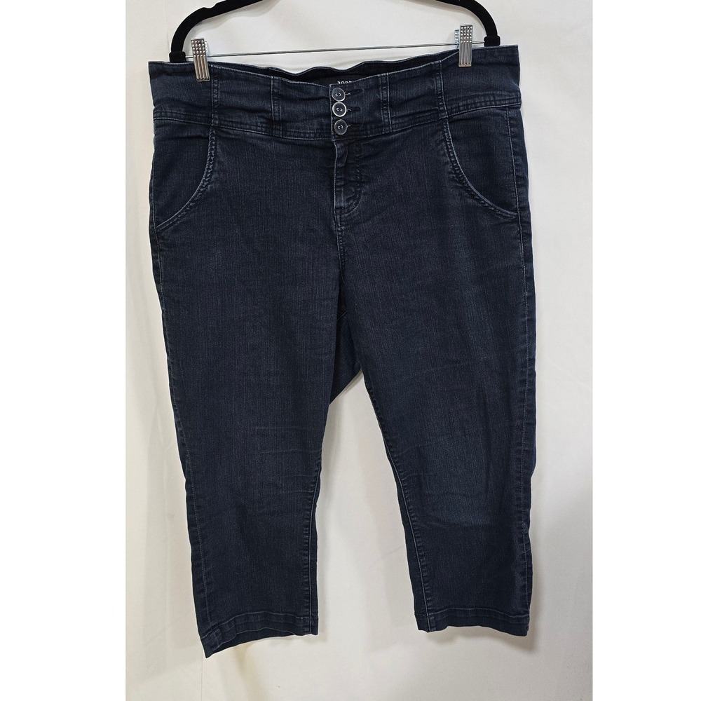Torrid Denim women plus size 18 cropped jeans dark wash 3 button‎ closer